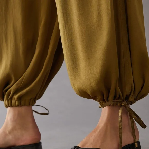 Anthropologie Silky Balloon Leg Cargo Joggers M - Picture 6 of 6